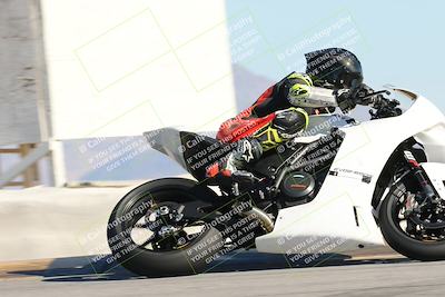 media/Dec-04-2025-Racers Edge (Thu) [[5ebc9f124d]]/3-B Group/4-Session 2 (Turn 9 Entry)/